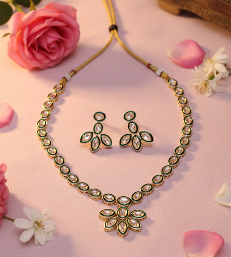 Classic Necklace with Earning Set
