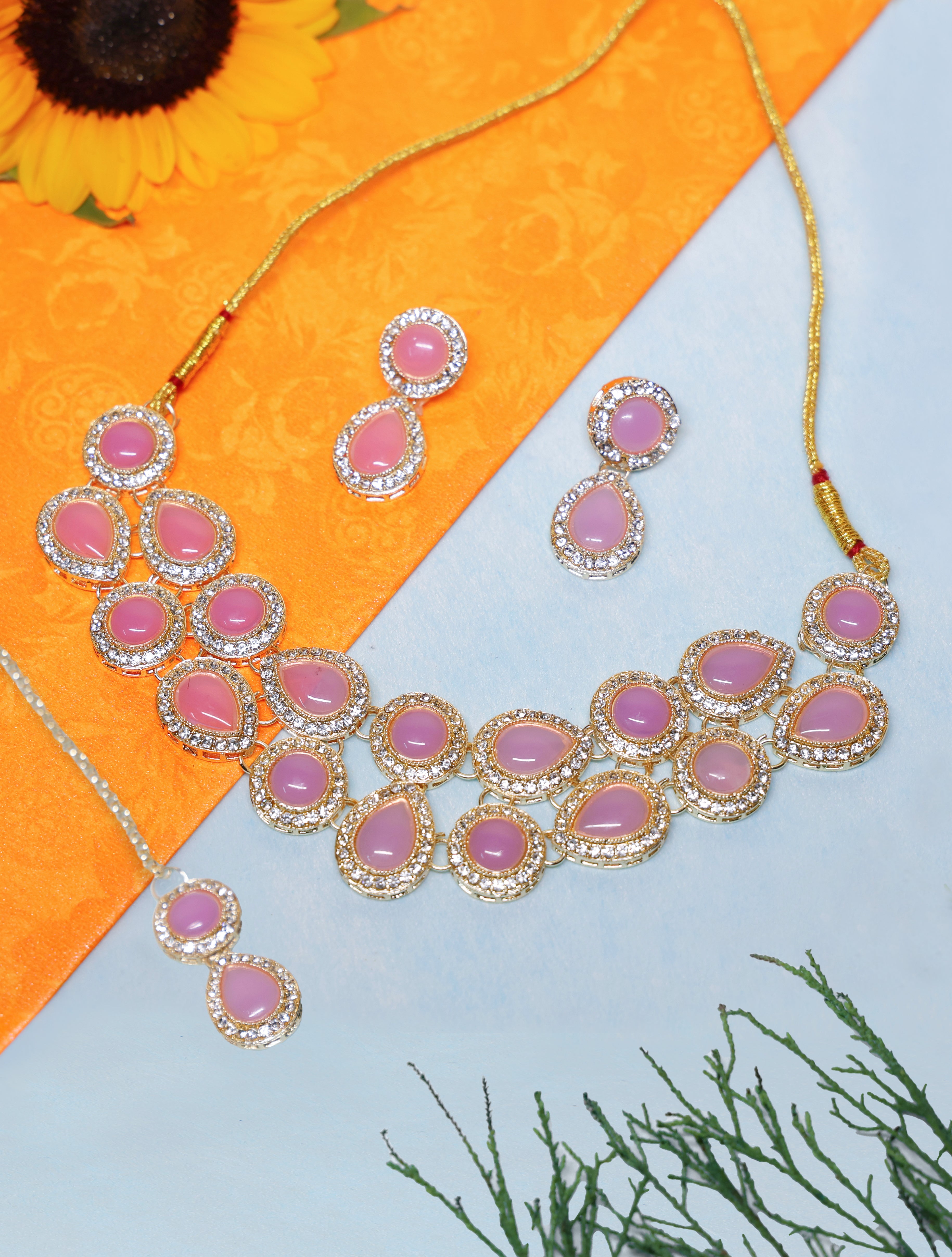 Sparkling Necklace Set Fashionable