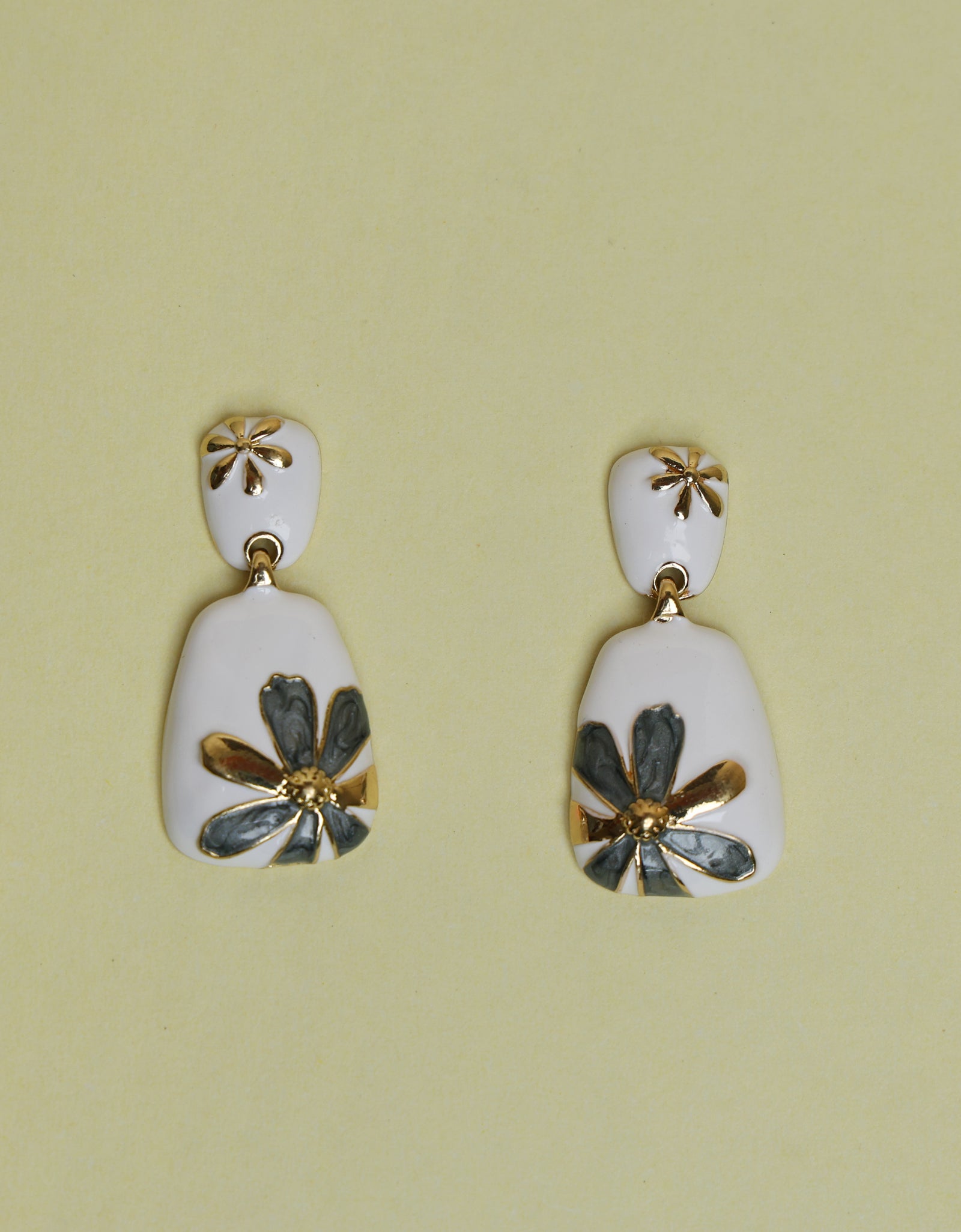 Fancy Earrings & Studs (ASC074)