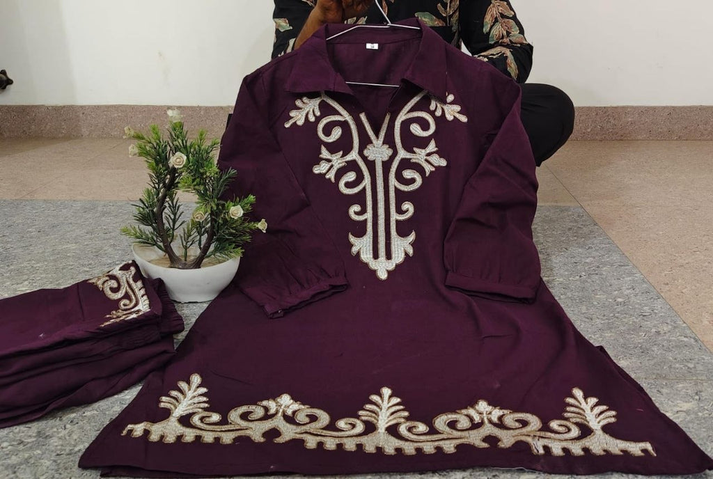 EMBROIDERY CORD SET